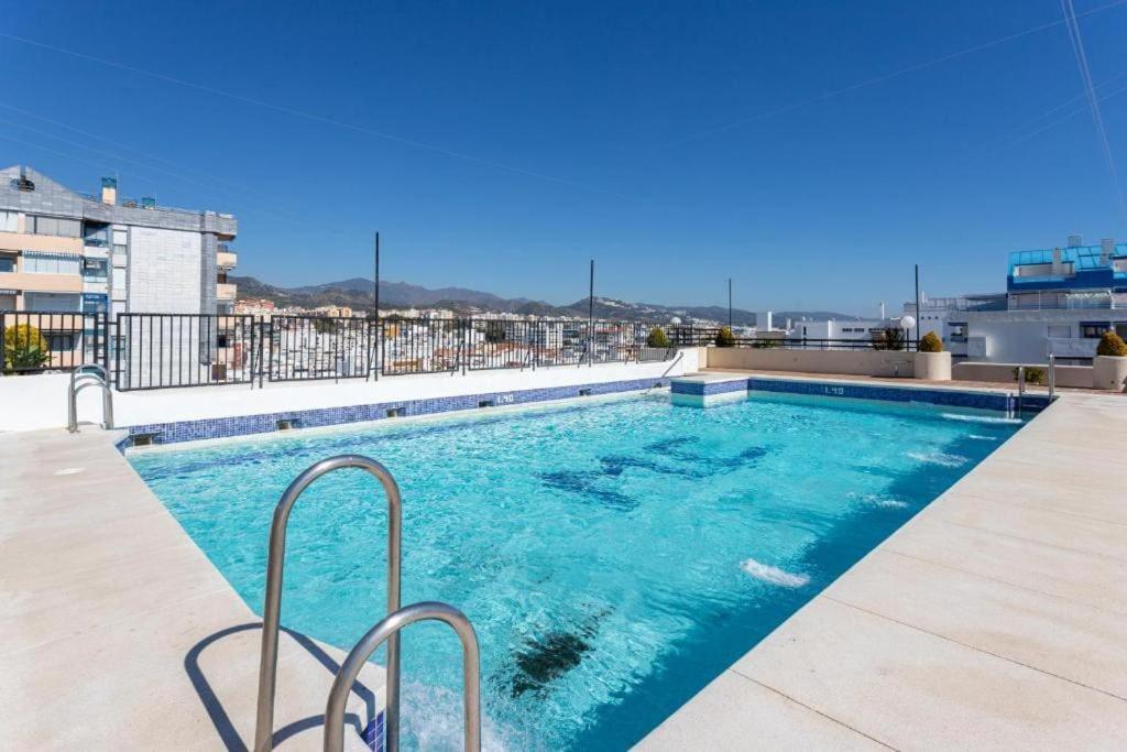 Marbella Centre Beachfront & Pool Exterior photo