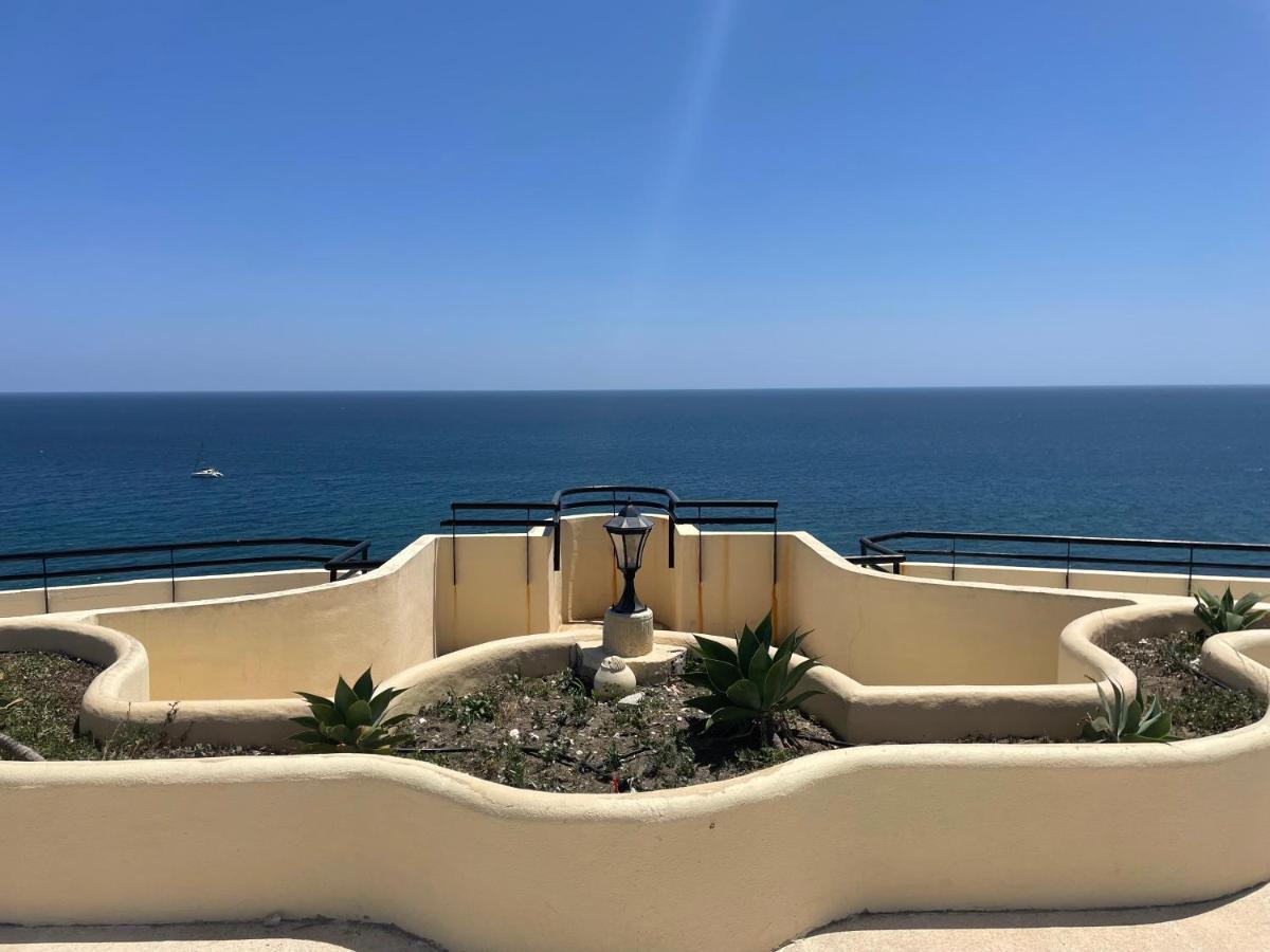 Marbella Centre Beachfront & Pool Exterior photo