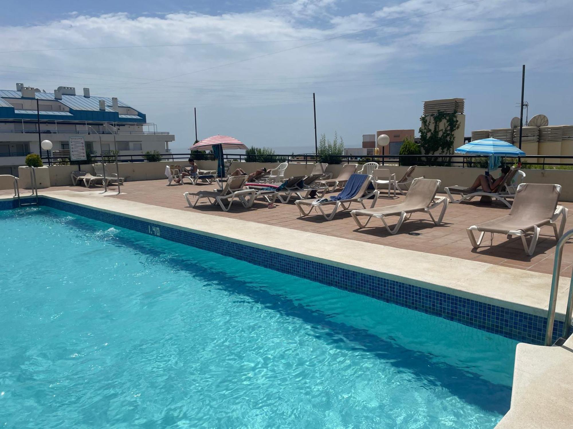 Marbella Centre Beachfront & Pool Exterior photo